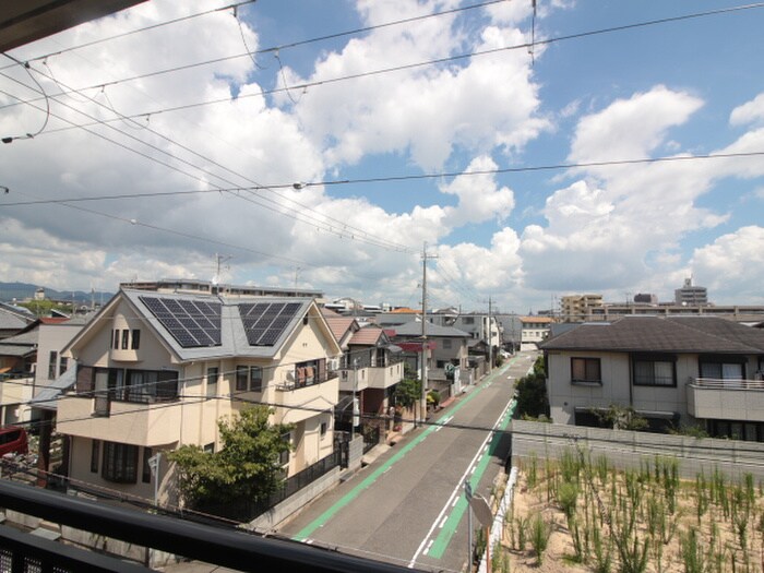 物件内観写真18　(室内からの展望)