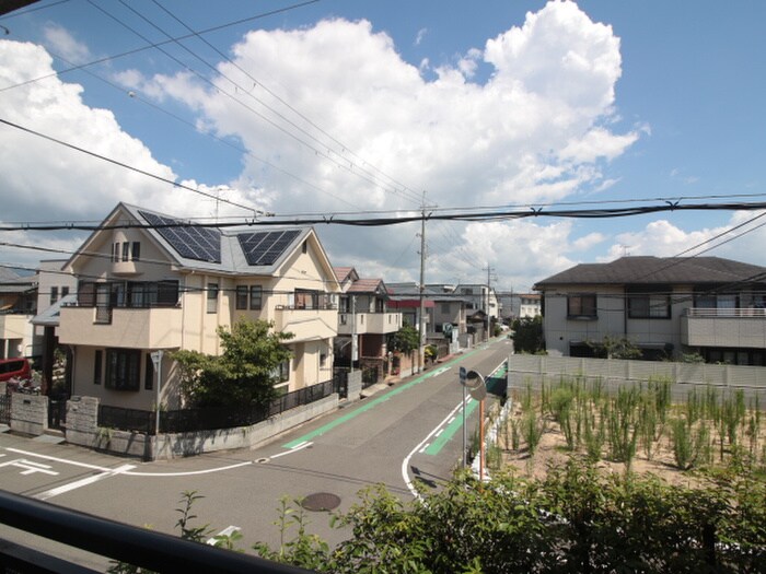 物件内観写真18　(室内からの展望)