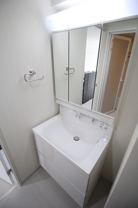 物件内観写真7　(洗面)