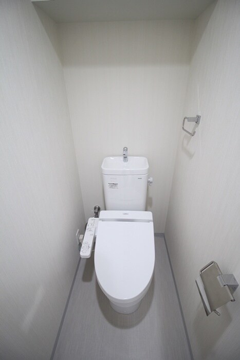 物件内観写真16　(トイレ)