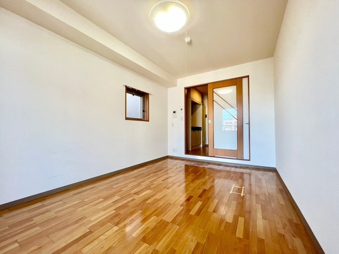 物件内観写真9　(居室)