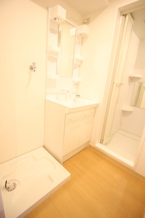 物件内観写真11　(洗濯機置場)