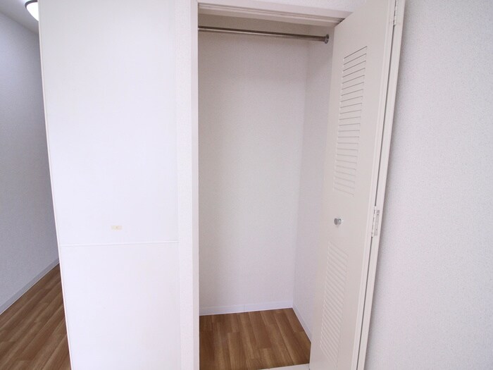物件内観写真14　(収納)