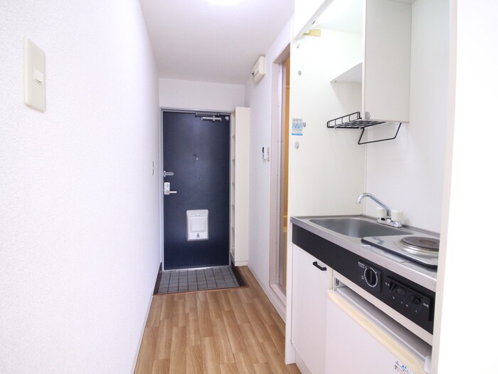 物件内観写真19　(廊下)