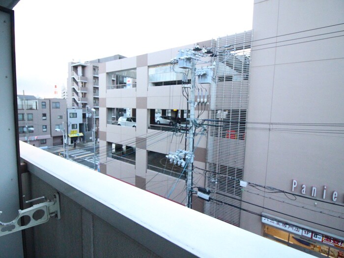 物件内観写真21　(室内からの展望)