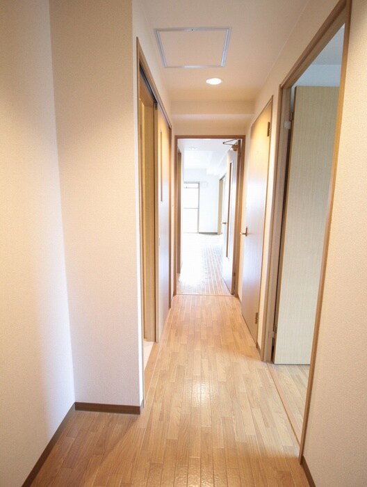 物件内観写真22　(廊下)