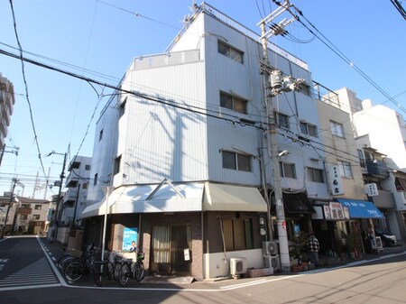 新岸の里マンション外観写真