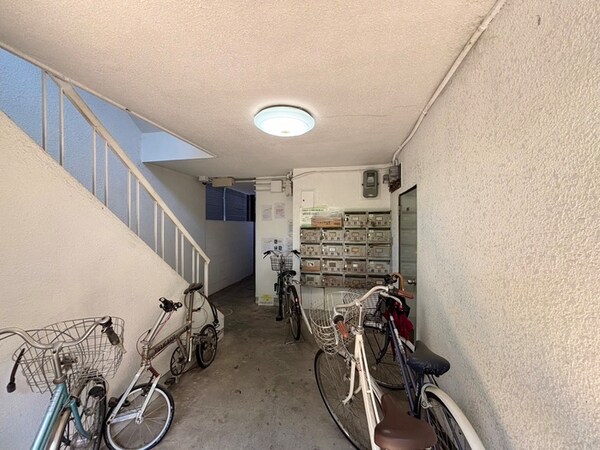 駐輪場