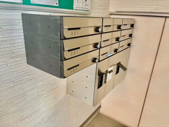 物件外観写真4　(建物設備)