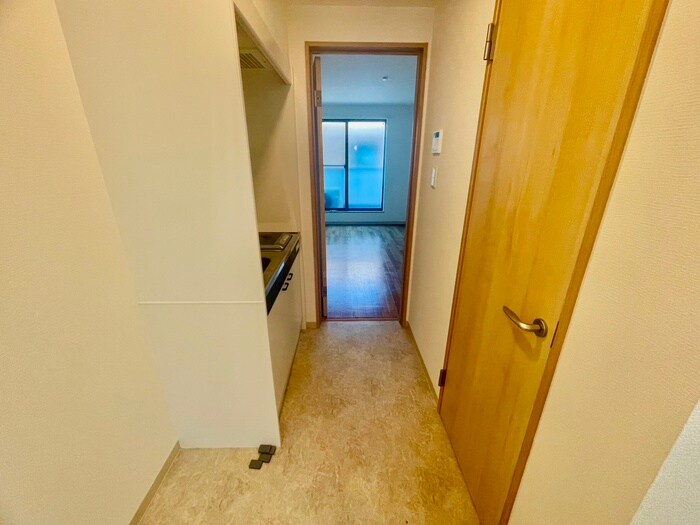 物件内観写真19　(廊下)