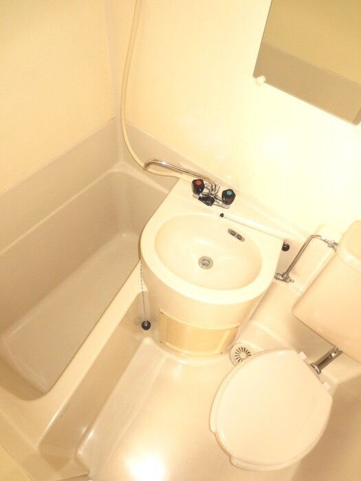 物件内観写真8　(バス／シャワールーム等)