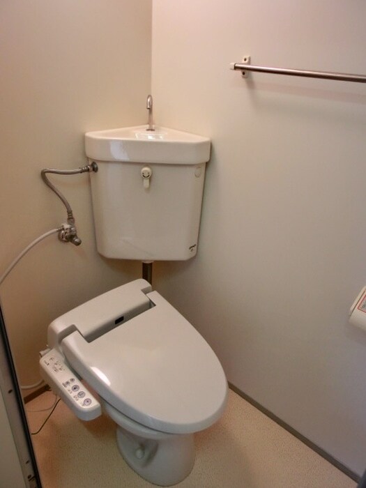 物件内観写真14　(トイレ)