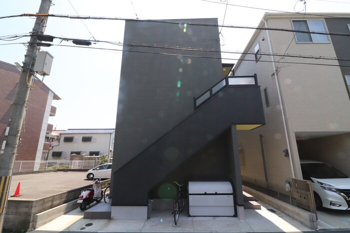 物件外観写真3　(外観写真)