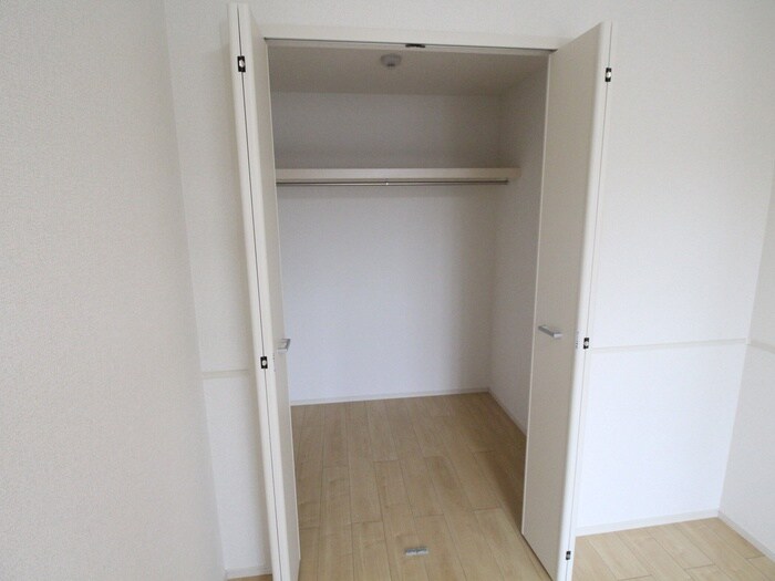 物件内観写真15　(収納)