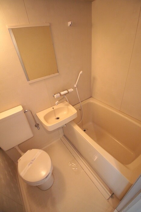 物件内観写真11　(バス／シャワールーム等)