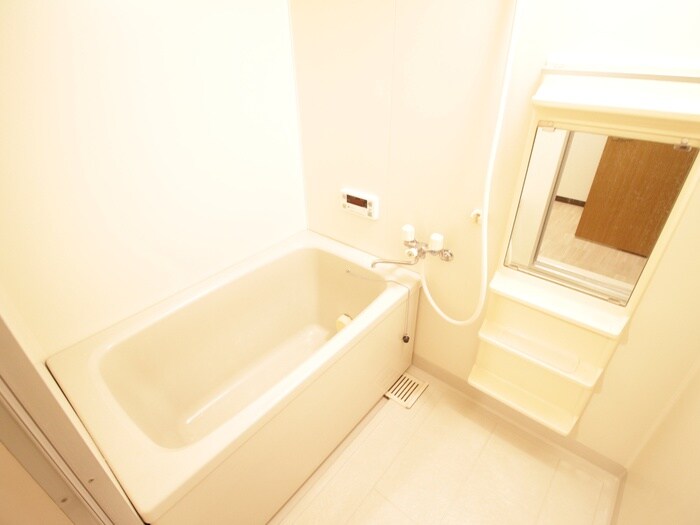 物件内観写真9　(バス／シャワールーム等)