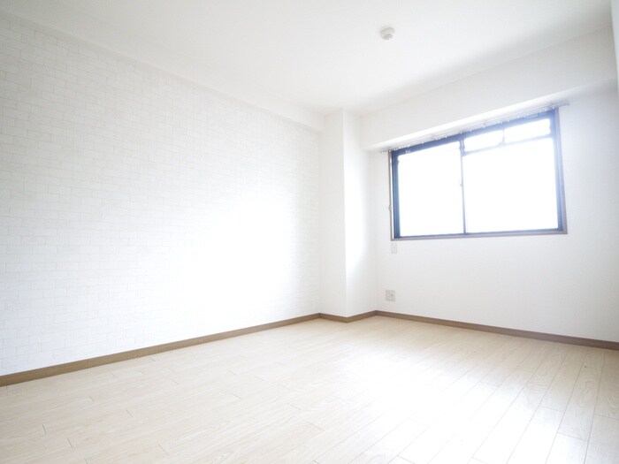 物件内観写真12　(居室)