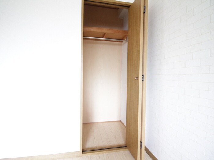 物件内観写真13　(収納)