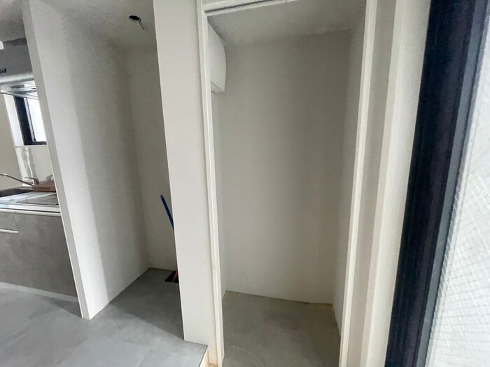 物件内観写真10　(収納)