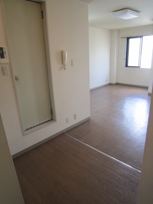 物件内観写真5　(居室)