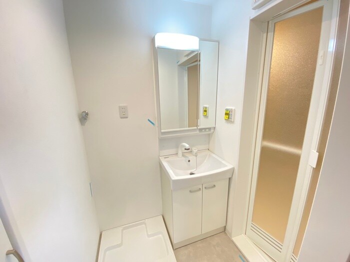 物件内観写真12　(洗面)