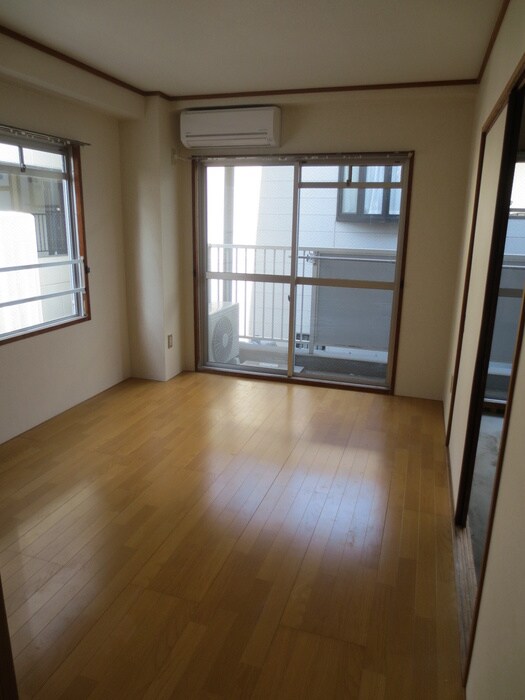 物件内観写真10　(内観写真)