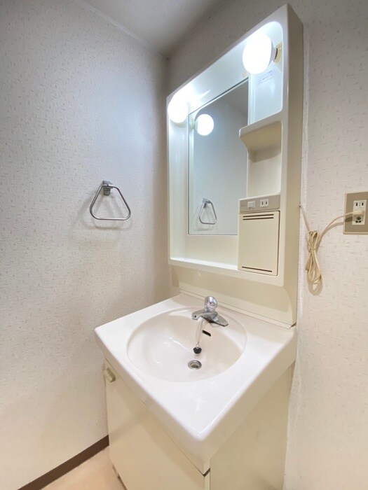 物件内観写真11　(洗面)