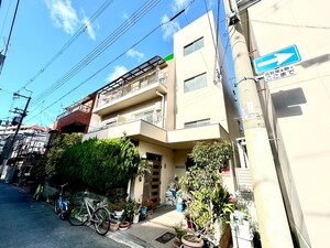 野村マンション外観写真
