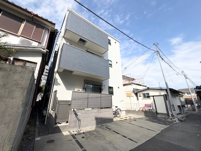 物件外観写真3　(外観写真)