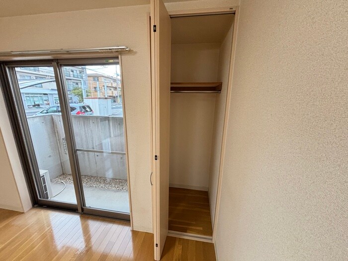 物件内観写真11　(収納)