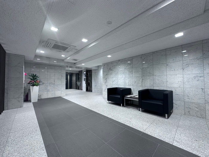 リーガル京都烏丸東（304）の外観写真