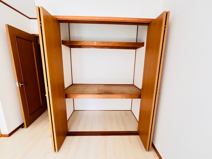 物件内観写真15　(収納)