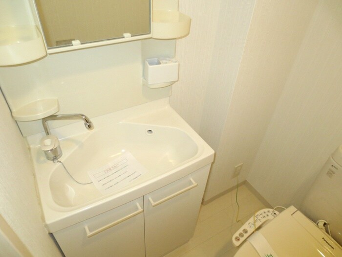 物件内観写真10　(洗面)