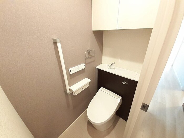 物件内観写真13　(トイレ)