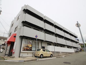 第３メゾン三裕外観写真