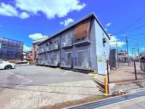 ハイツ大村外観写真