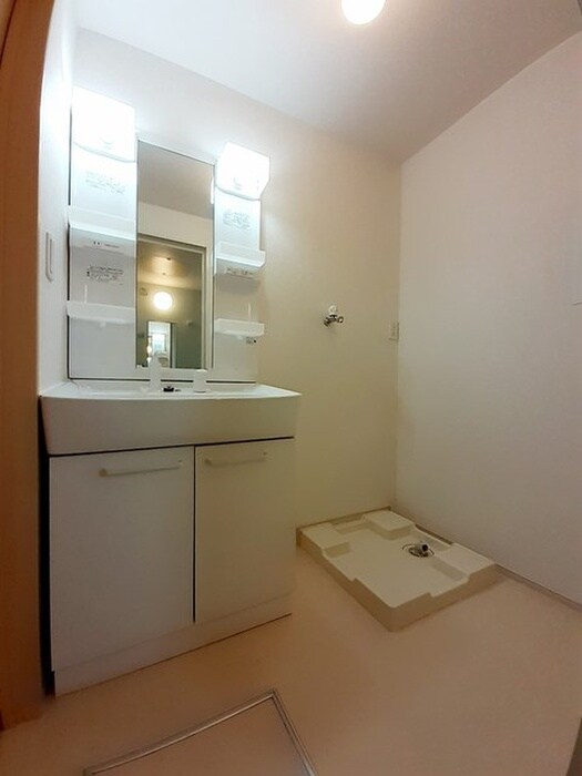 物件内観写真11　(洗面)