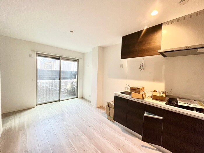 物件内観写真8　(居室)