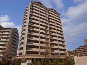 阪急ﾋﾙｽﾞｺｰﾄ高槻4番館（703）外観写真