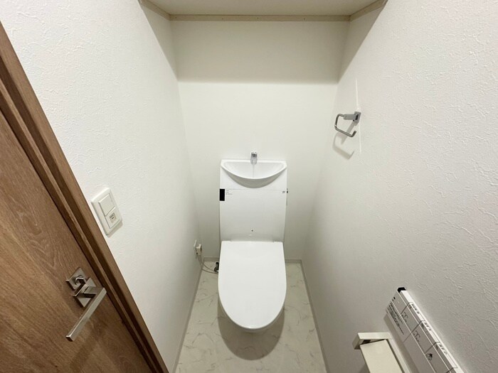 物件内観写真13　(トイレ)