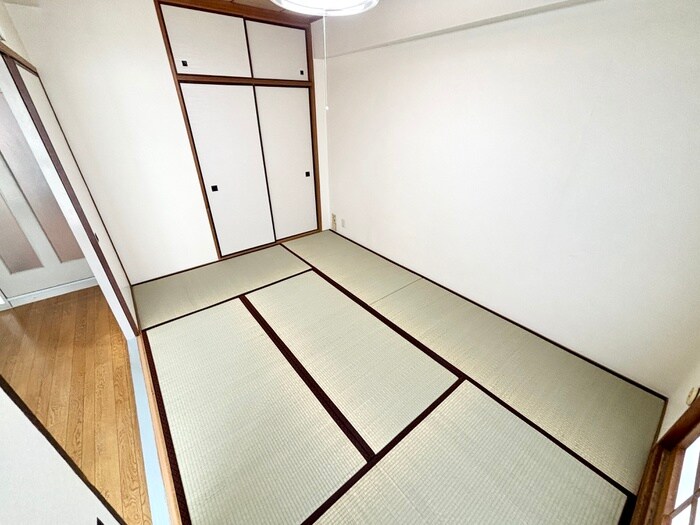 物件内観写真9　(居室)