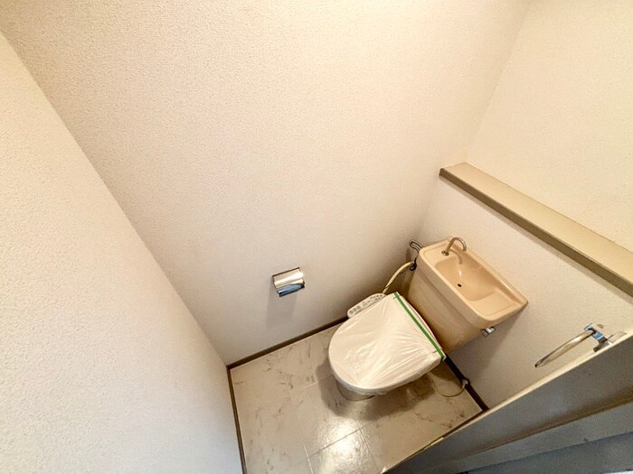 物件内観写真12　(トイレ)