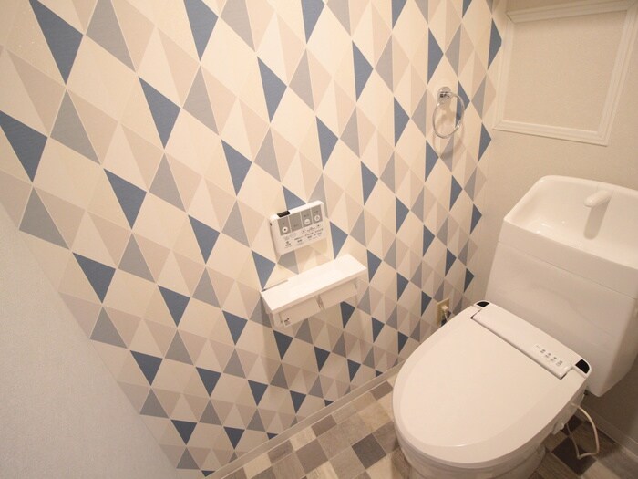 物件内観写真14　(トイレ)