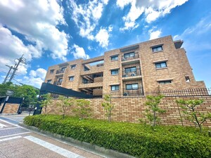 芦屋親王塚ｱｰﾊﾞﾝﾗｲﾌ(203)外観写真
