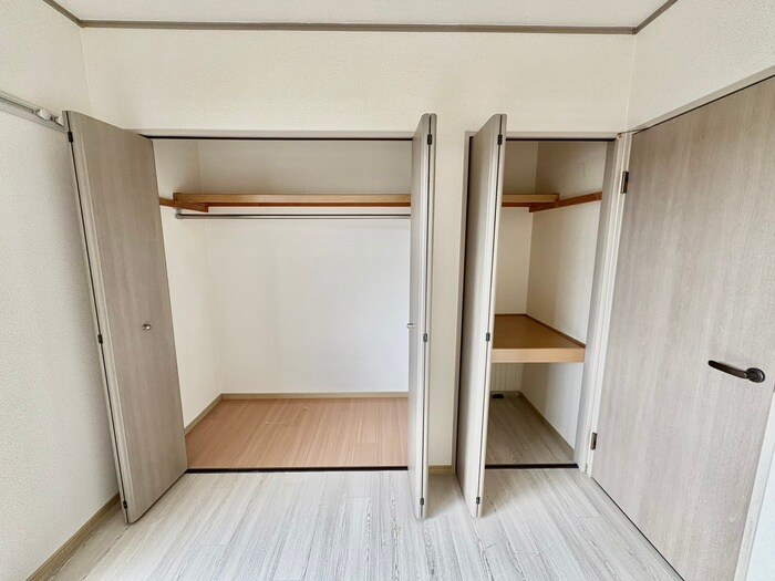 物件内観写真13　(収納)