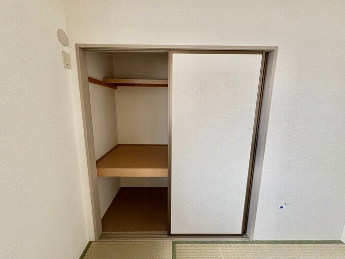 物件内観写真15　(収納)