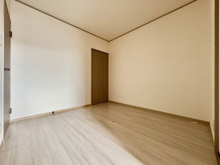 物件内観写真17　(居室)