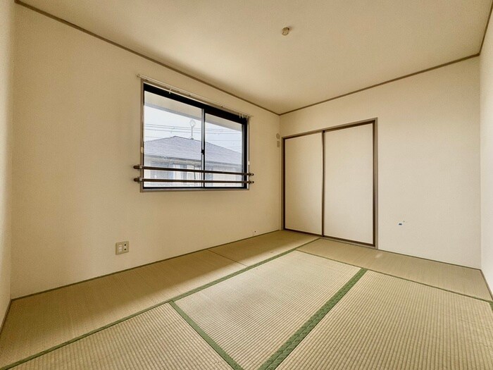 物件内観写真18　(居室)