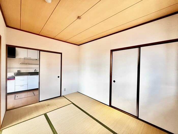 物件内観写真9　(居室)