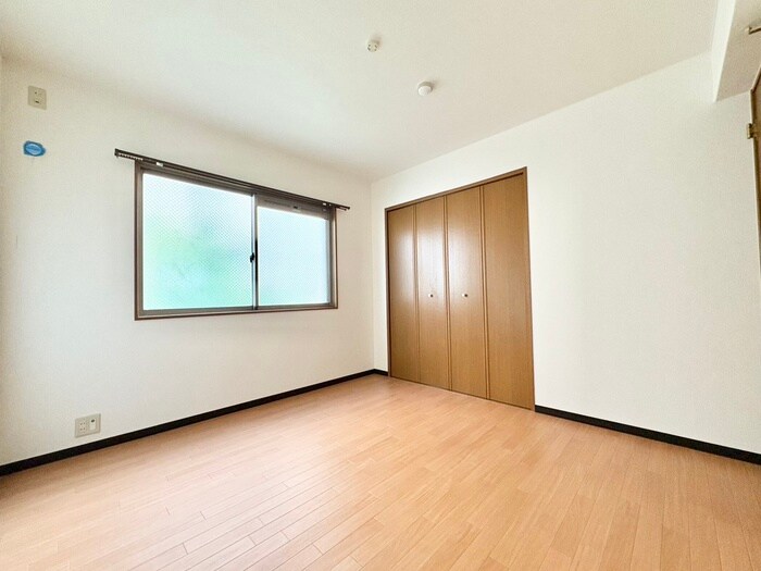 物件内観写真18　(居室)